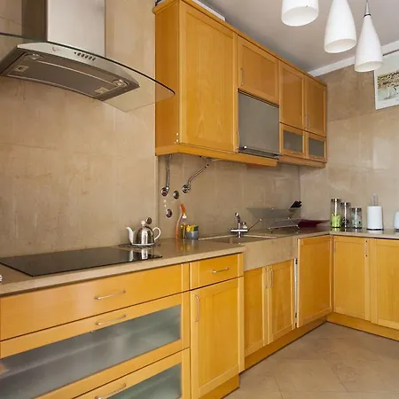 Apartman Joivy Spacious And Bright 1-bed Flat With Views In Lapa