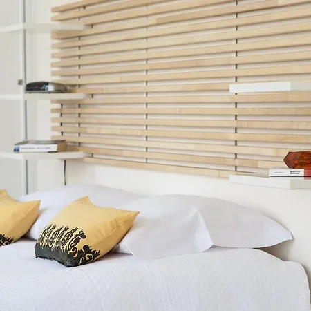 Joivy Spacious And Bright 1-bed Flat With Views In Lapa *