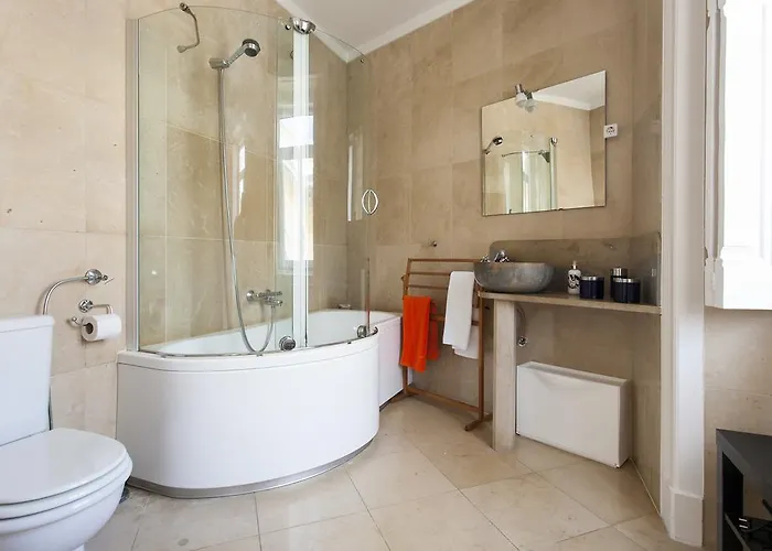 Lägenhet Joivy Spacious And Bright 1-Bed Flat With City Views In Lapa *